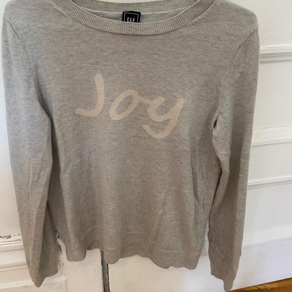 GAP adorable sweater! Merino Wool!